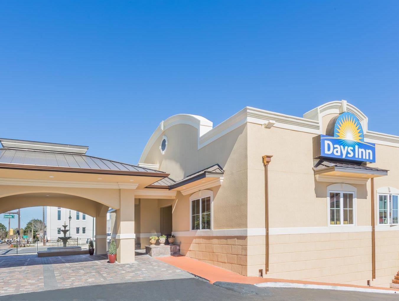 Days Inn By Wyndham Pensacola - Historic Downtown Luaran gambar