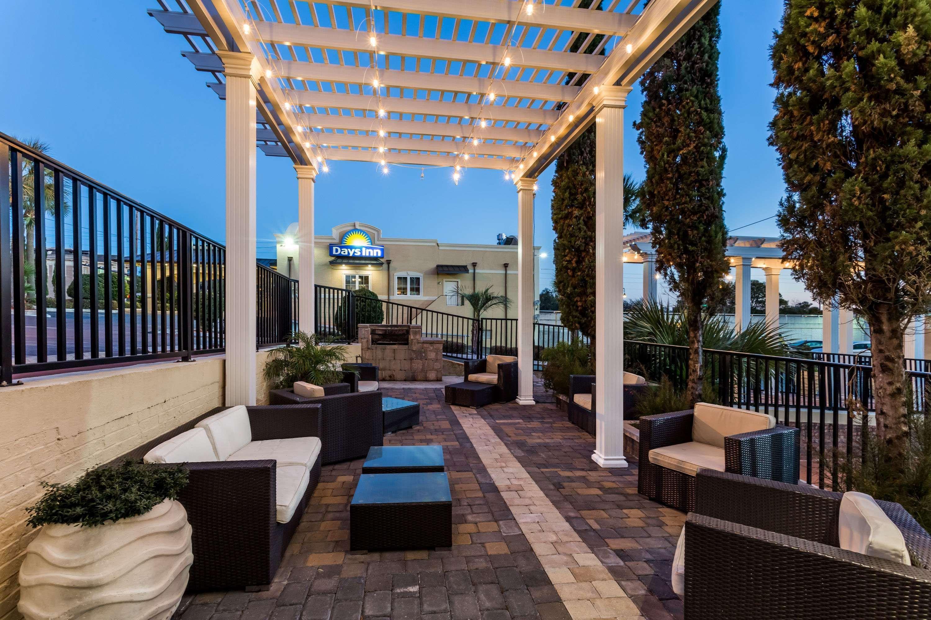 Days Inn By Wyndham Pensacola - Historic Downtown Luaran gambar