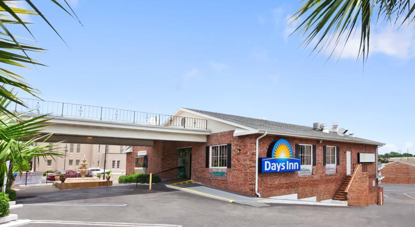 Days Inn By Wyndham Pensacola - Historic Downtown Luaran gambar
